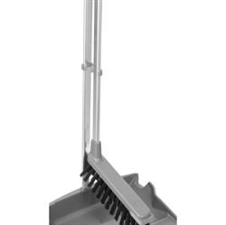 Langskaftet fejebakke med kost Vikan 98,5 cm grå bunden